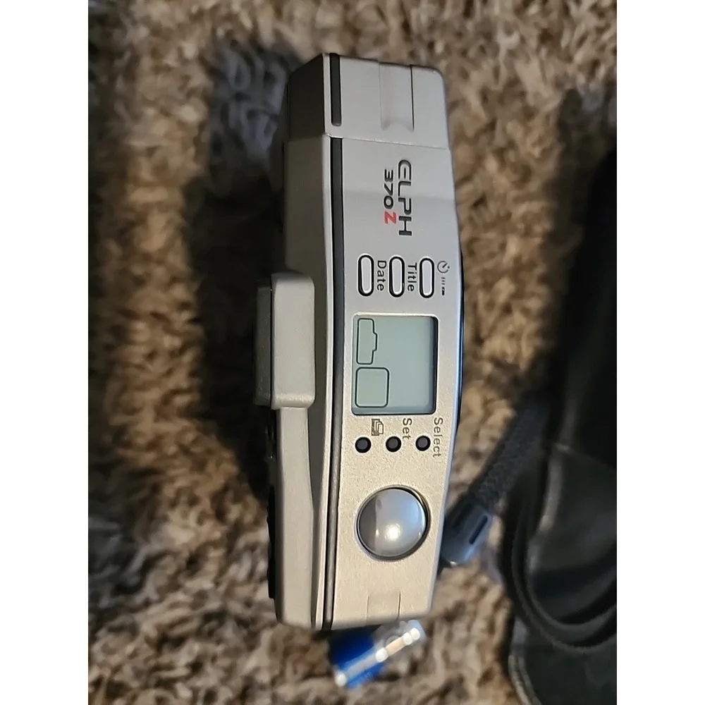 Canon ELPH 370Z 35mm Point &‎ Shoot Film Camera | Case | EUC